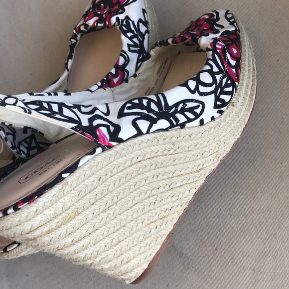 Coach MARITZA Signature Poppy Wedge Sandals - Picture 13 of 16